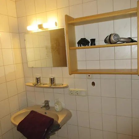 Geppingerhof Farm stay *